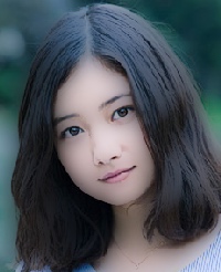 吉田まどか画像